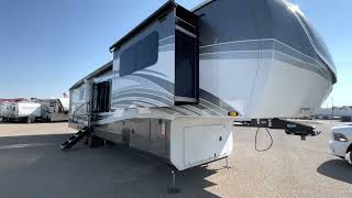 2021 Jayco Pinnacle 38FLGS [upl. by Eirrod]