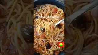 Pasta Puttanesca 🧄🥫🍝 puttanesca glutenfreerecipe glutenfreefood [upl. by Beverle729]