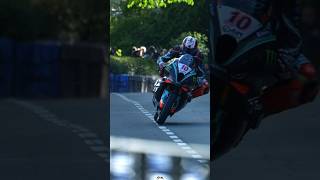 IOM TT BEST FOOTAGE PT20 hickman tt iom fan footage flatout schoolhouse roadrace [upl. by Elcarim9]