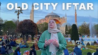 BIGGEST PUBLIC IFTARI IN BLUE MOSQUE 🕌  TURKISH IFTARI RECIPES 🌙istanbul [upl. by Solhcin]