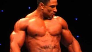 British Grand Prix IFBB Pro 2011 Roelly Winklaar [upl. by Oniotna]