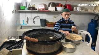 The famous falafel Tabbara in Beirut فلافل طبارة الشهيرة في بيروت [upl. by Anaujahs]