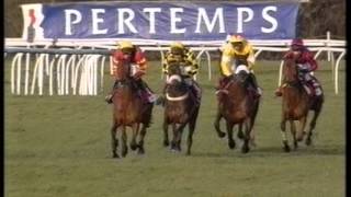 2001 Pertemps Christmas Hurdle [upl. by Pavkovic]