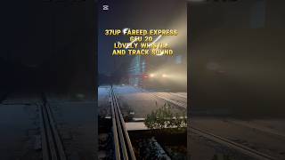 Lovely whistle and nice pass through Fareed Express Traintezgamgreenlineviralvideoshorts [upl. by Annawt]