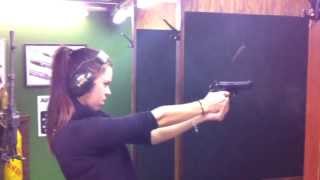 BERETTA 92 FS 22LR SHOOTING [upl. by Bernard]