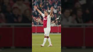 We mic’d up Rafael van der Vaart during Ajax Legends  Real Madrid Legends 🎙️ [upl. by Doehne]