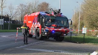 Crashtender 178963 met spoed naar een GRIP 2 middel Brand Spijkenisse [upl. by Peterson]