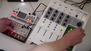 Volca Sample  Volca Bass  Korg KM402 Mixer Demo [upl. by Ruford68]