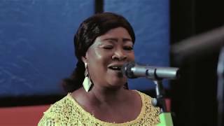 YAW SARPONG TENABEA FOFRO LIVE STUDIO PERFORMANCE [upl. by Eyar710]