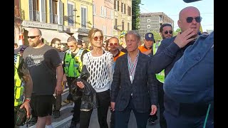 Corteo Parma in A con arrivo in Piazza Garibaldi di Krause e della squadra [upl. by Aikemahs]