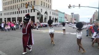 Anniston 2016 Christmas Parade Anniston High Marching Bulldogs  video by Jay Dexter [upl. by Manthei]