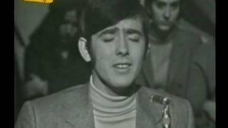 SERRAT  PARAULES DAMOR  ASI ES ASI CANTA TVE 1968 [upl. by Ailes]