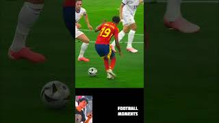 Lamine Yamal Skill 🤯 football shorts footballskills [upl. by Nacim]