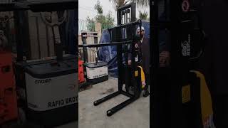 Torin Big Red Jack 15 Ton Remote Control Semi Electric Stacker Lifter for Sale in Karachi Pakistan [upl. by Ynattirb992]