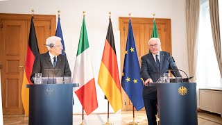 Pressekonferenz mit dem Präsidenten der Italienischen Republik [upl. by Kcirdnekel]