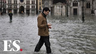 Venice flood Incredible footage of flooding in Venice Italy after highest tide in 50 years [upl. by Seuqram559]