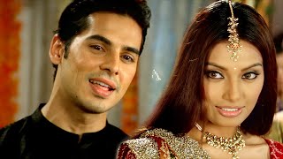 Main Agar Saamne  Dino Morea  Bipasha Basu  Abhijeet  Alka Yagnik  Bollywood Wedding Song [upl. by Luwana]