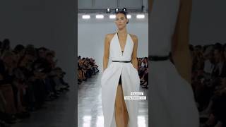 Max Mara Spring Summer 2025 Runway Show en Milan Fashion Week fashionevent [upl. by Eirahs867]