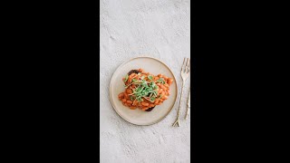 Vegan Homemade Baked Beans [upl. by Eniretac]