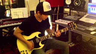 Master Class with Synyster Gates  Almost Easy [upl. by Alon773]