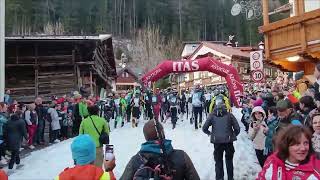 Start zum 30 Sellaronda Skimarathon in Canazei ITA [upl. by Naomi800]