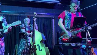 FugiYama Mama Wanda Jackson cover The RocknRollaBillys Maryborough Sports Club 2112024 [upl. by Riffle]