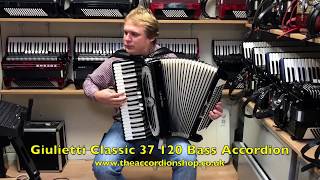 Giulietti Classic 37 120 Bass Accordion [upl. by Ekaterina820]