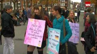 Slutwalk in Münster  Demonstration gegen Sexismus und Vergewaltigungsmythen [upl. by Tessil]