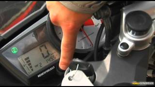 Comparatif moto Yamaha YZFR125 cm3 VS Derbi GPR 125 cm3  l [upl. by Scrivings]