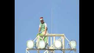 CRAZY  Fan Algerian scale reflector in Algeria vs Slovenia 01 World Cup 2010 [upl. by Hernandez]