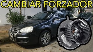 Como sacar el forzador del Vento  Jetta mk5 y cambiar filtro cabina [upl. by Silirama]