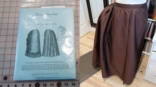 Review  Truly Victorian TV261R 1885 FourGore Underskirt Pattern [upl. by Seth]