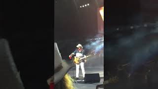 Toby Keith Beer for my horses live at dauphins countryfest 2019 [upl. by Dmitri338]