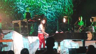 Sara Bareilles Chasing the Sun and Gonna Get Over You in San DiegoCA  SDSU Open Air Amphitheater [upl. by Beitch]