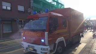 Einsatzfahrten Feuerwehr  Rettungsdienst  THW bei Rosenmontagsumzug in Seligenstadt 2014 [upl. by Enihpets176]