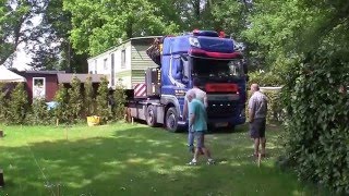 Transport stacaravan van Vlagtwedde naar Camping Renskers in Kotten Winterswijk 12 05 2016 [upl. by Maise]