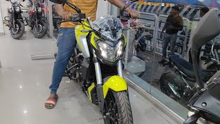 bajaj dominar 250 bike review in Tamil [upl. by Susanne747]