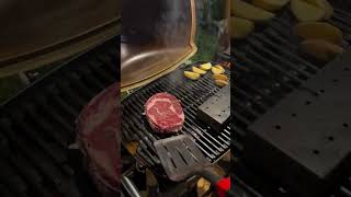 RIB EYE En parrilla de gas [upl. by Normac]