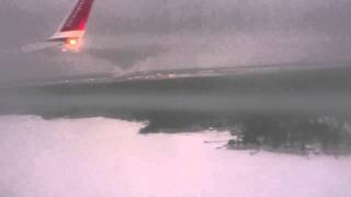 Landing at Luleå Airport RWY 32 with Norwegian 737800 [upl. by Arteid935]