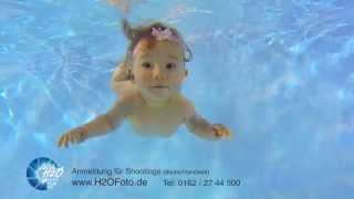 Baby taucht in super slow motion  Zeitlupenstudie Unterwasser Fotoshooting [upl. by Naman]