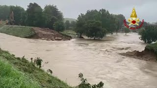 Alluvione Veneto esonda il fiume Muson nel padovano Diverse abitazioni isolate [upl. by Spoor]