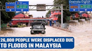 Malaysia Flood 2600 people displaced one dead in the Johor region  Oneindia News [upl. by Avlis]