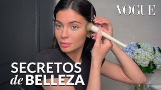 Kylie Jenner y su guía para un maquillaje natural con Kylie Cosmetics  Vogue México y Latinoamérica [upl. by Melissa572]