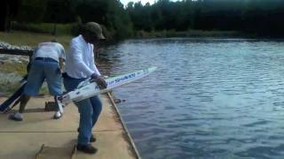 KING of SHAVES rc boat [upl. by Desdamona]