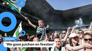 Spelers van FC Groningen worden gehuldigd [upl. by Nohsid]