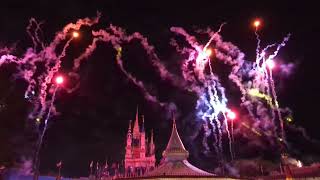 Enchanted Fireworks behind Cinderellas Castle 32423 subscribe disney [upl. by Larina284]