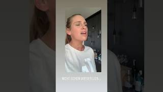 Liza Waschke  Darum Leben Wir Acapella Cover from Cassandra Steen [upl. by Waine]