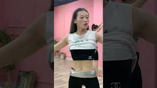 Just shake your whole body Take care of your body and lose weight dance dietition funny diet [upl. by Maureene]