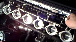 BMW E34 M5 Motor mit offenen Drosselklappen [upl. by Roanne133]