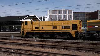 Strukton Rail met 2200 op pad  SpoorwegenTV [upl. by Ahsekal]